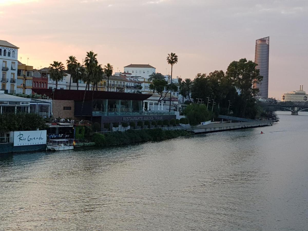 Magnifico Apartamento Tipo Duplex En Triana Sewilla Zewnętrze zdjęcie