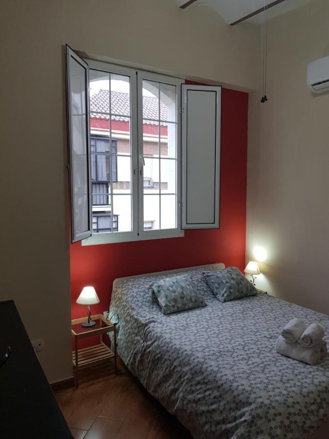 Magnifico Apartamento Tipo Duplex En Triana Sewilla Zewnętrze zdjęcie