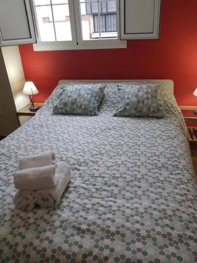 Magnifico Apartamento Tipo Duplex En Triana Sewilla Zewnętrze zdjęcie