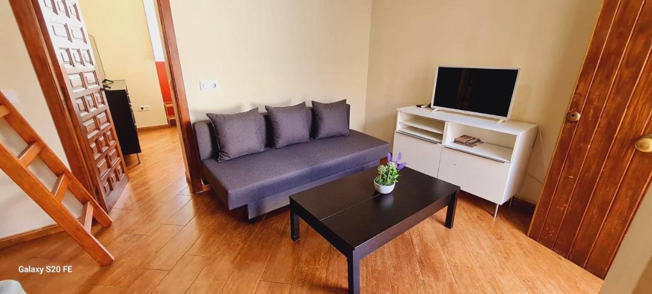 Magnifico Apartamento Tipo Duplex En Triana Sewilla Zewnętrze zdjęcie