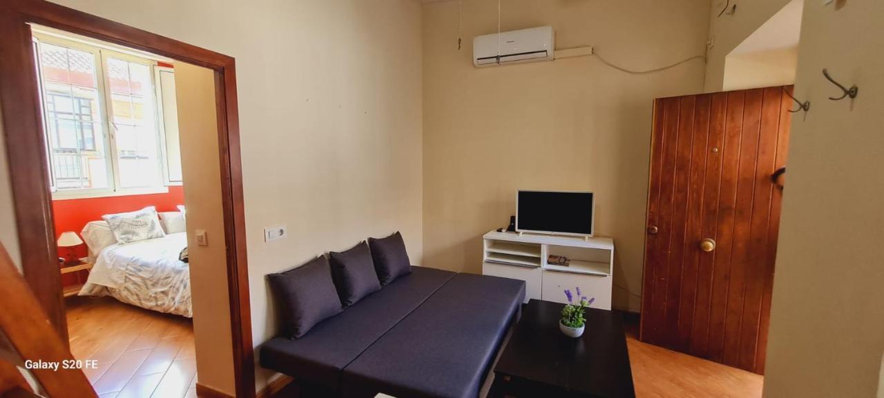 Magnifico Apartamento Tipo Duplex En Triana Sewilla Zewnętrze zdjęcie